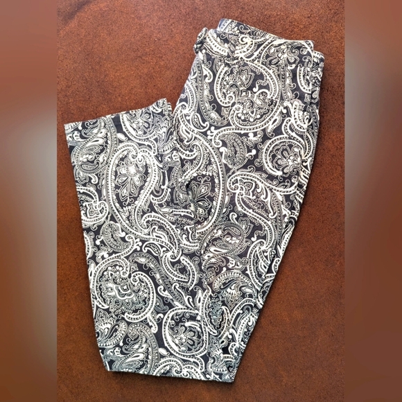 Harold's Black and White Paisley Trousers Women's Size 2 - Picture 1 of 6